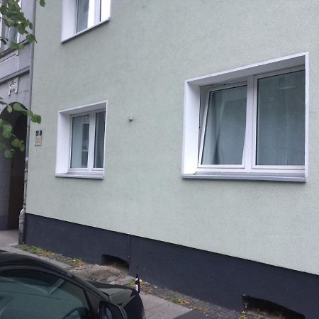 Ferienwohnung Modern Living In A Perfect Location Essen Exterior foto