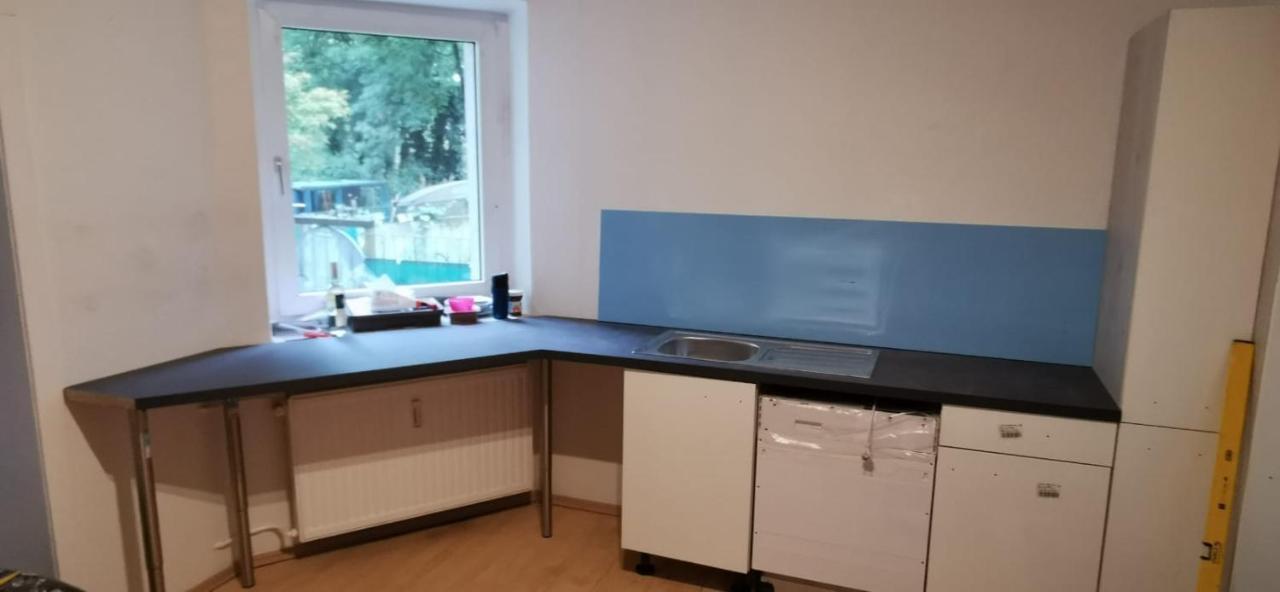 Ferienwohnung Modern Living In A Perfect Location Essen Exterior foto